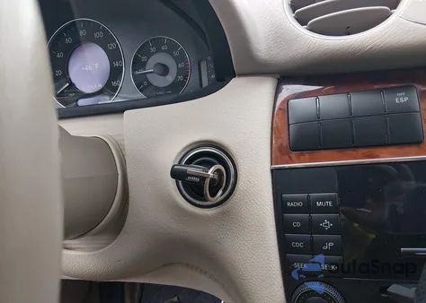 2005 Mercedes-Benz Clk 320 from USA, damaged, VIN WDBTK65JX5F147294